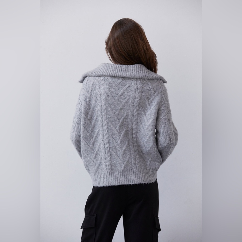 Crescent Maryann Zip Up Sweater / Size Small